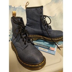 Dr Martens AirWair Vegan Castel Boot
